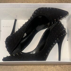 Steve Madden Black Spiked Heels